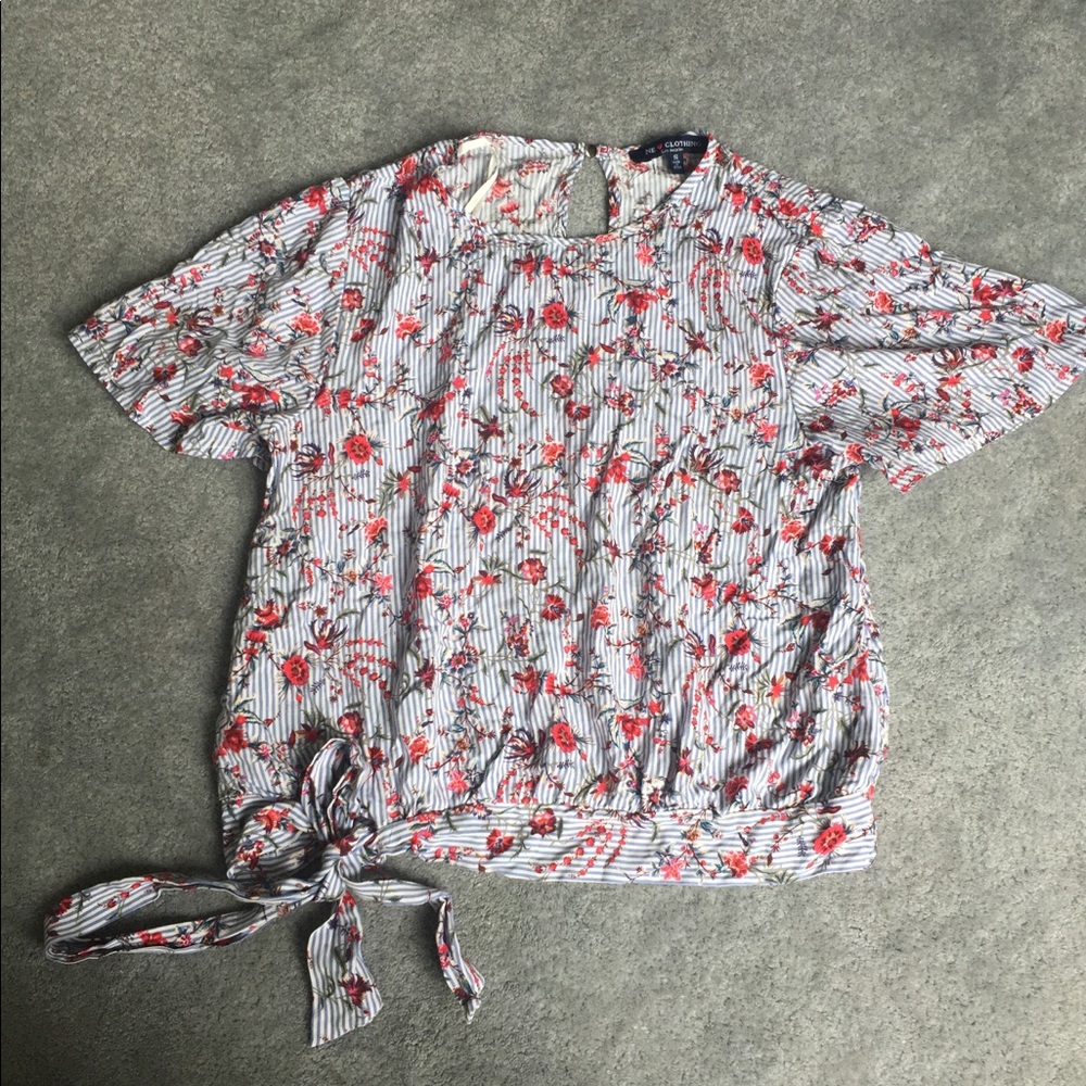 Floral Top with Tie
